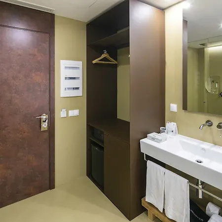 Hotel Avenida (adults Only) 4*