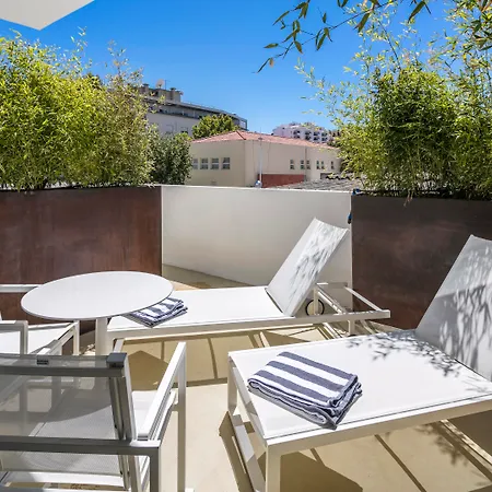 Hotel Avenida (adults Only)