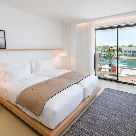 Avenida (adults Only) Otel 4*