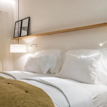 Avenida (adults Only)