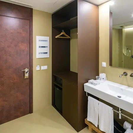 Hotel Avenida (adults Only) 4*