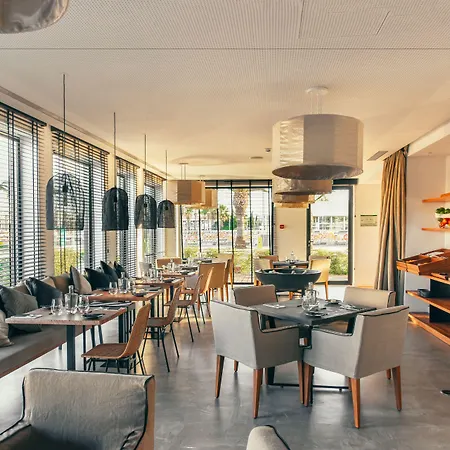 Avenida (adults Only) 4* Lagos